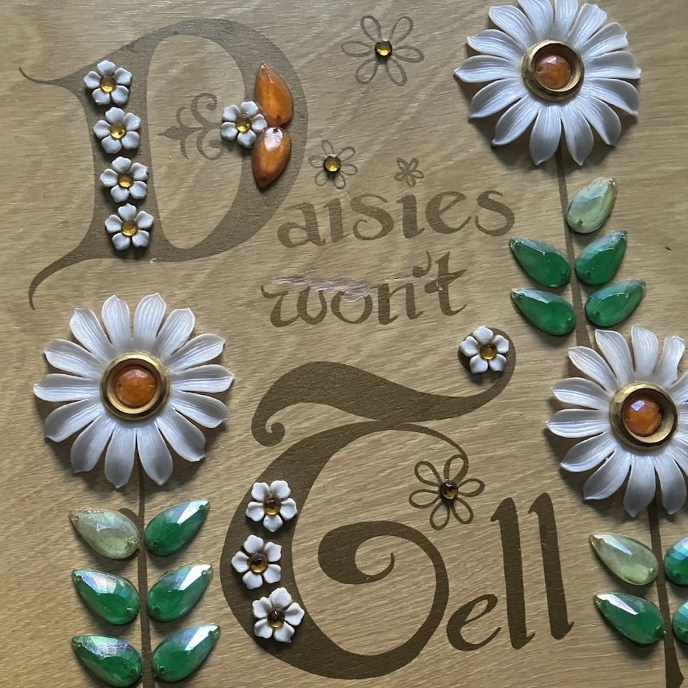 Vintage Floral Handbag with Daisies - Picture 2 of 7